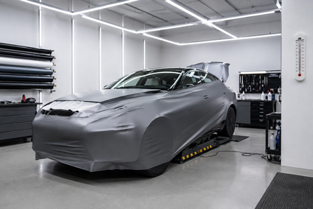 What's the Ideal Temperature and Environment for Applying Vinyl Wrap?